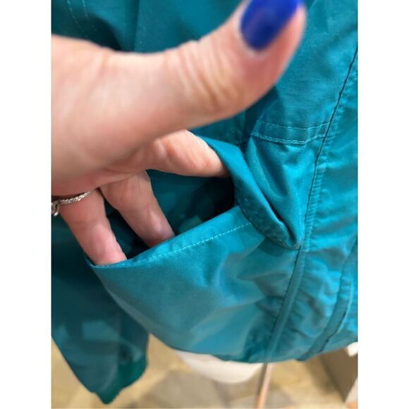 Whitefish Bay M retro 90’s oversized teal-purple nylon lined jacket w-double fro - Picture 9 of 11